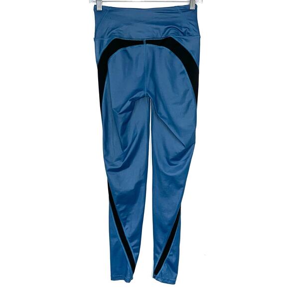 Victorias Secret Sport Total Knockout Blue Shine Tight Legging Size Small - Picture 5 of 13